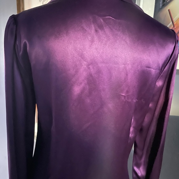 KATE HILL DARK PURPLE BLOUSE .ELEGANT AND SOPHISTICATED!! - Picture 2 of 6